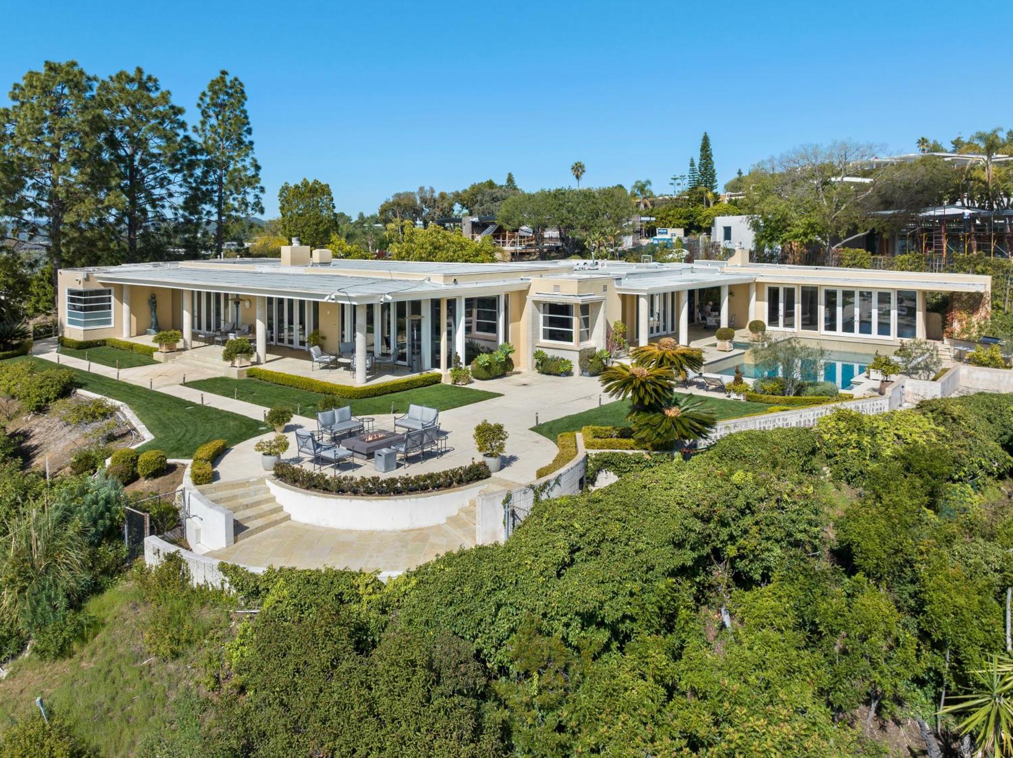 Вилла Trousdale Grand Лос-Анджелес Экстерьер фото